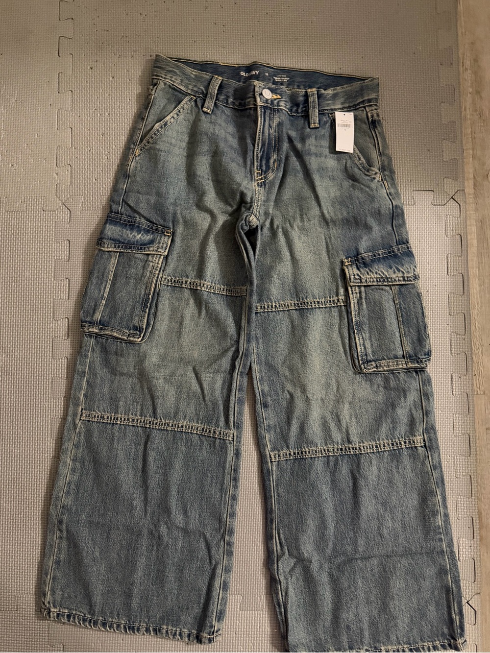 Kids Cargo Wide-Leg Jeans in Light Blue